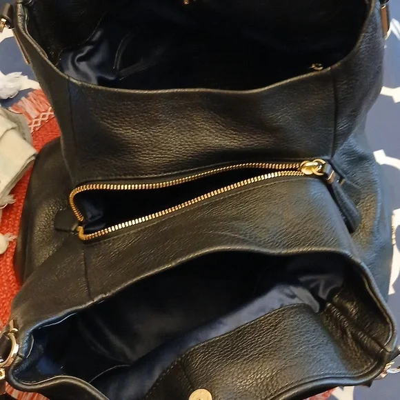 Coach Black Leather Women's Bag - Picture 12 of 16